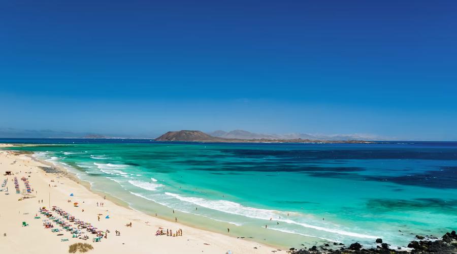 Que faire à Corralejo en hiver : plages, surf et activités en plein air Surfing Colors Corralejo Que faire à Corralejo en hiver : plages, surf et activités en plein air Surfing Colors Corralejo