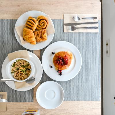 Déjeuner Surfing Colors Corralejo Déjeuner Surfing Colors Corralejo