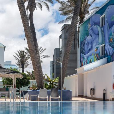 Piscine Surfing Colors Corralejo Piscine Surfing Colors Corralejo